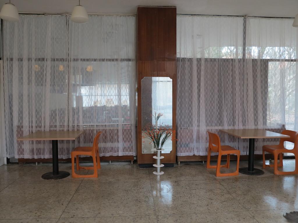 Hotel Tango Golden Sands Exterior photo